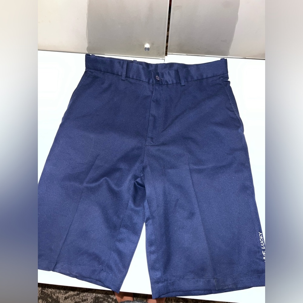 Live lucky golf shorts